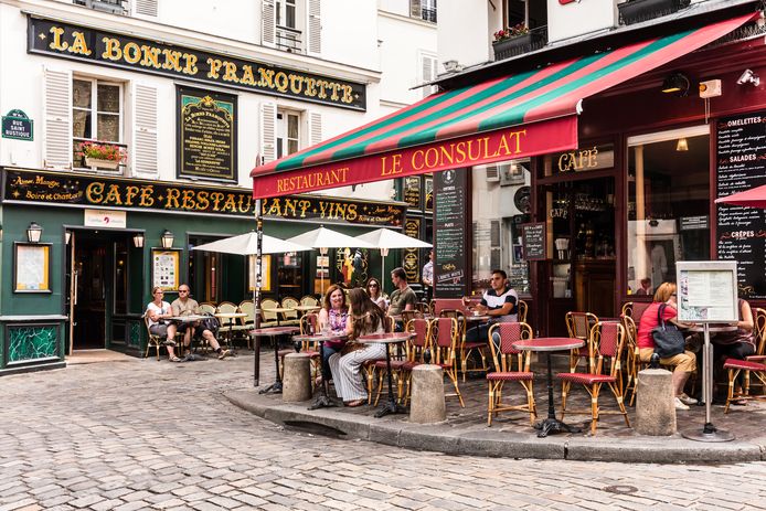 Een restaurant op Montmartre in Parijs.