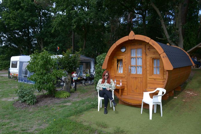 Net als nu al in het Brabantse Huijbergen wordt het volgend jaar ook in Biert mogelijk te slapen in een wijnvat.
