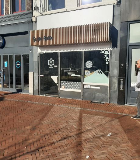 PEC Zwolle-speler betaalt eindelijk achterstallige salarissen uit in sushi-soap: ‘Dit is goed nieuws’