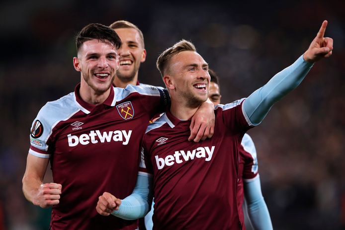 Declan Rice en Jarrod Bowen van West Ham United.