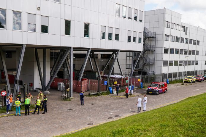 Een deel van de afdeling moest worden ontruimd na de kortsluiting.
