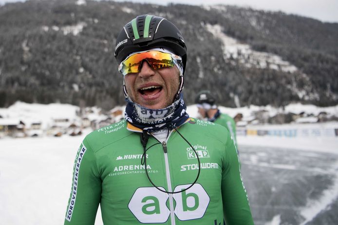 Frank Vreugdenhil wint de Alternatieve Elfstedentocht op de Weissensee.