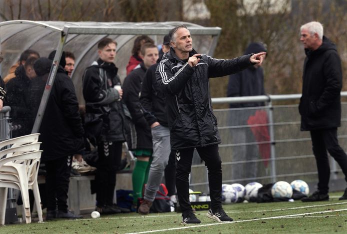John Leeuwerik is volgend seizoen geen trainer van HC'03.