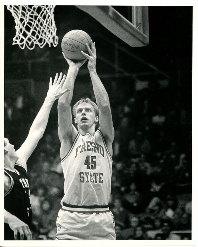 René Ebeltjes scoort namens Fresno State tegen Utah State.