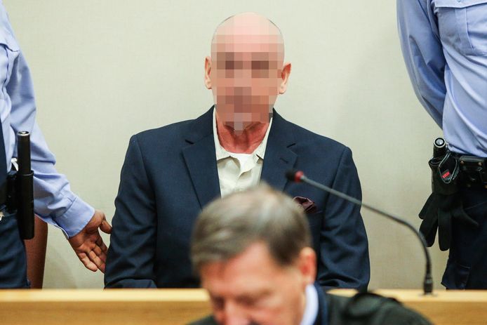 Renaud Hardy voor het Hof van Assisen in Tongeren, hij staat terecht voor twee moorden, verkrachtingen met folteringen en twee pogingen tot moord.
