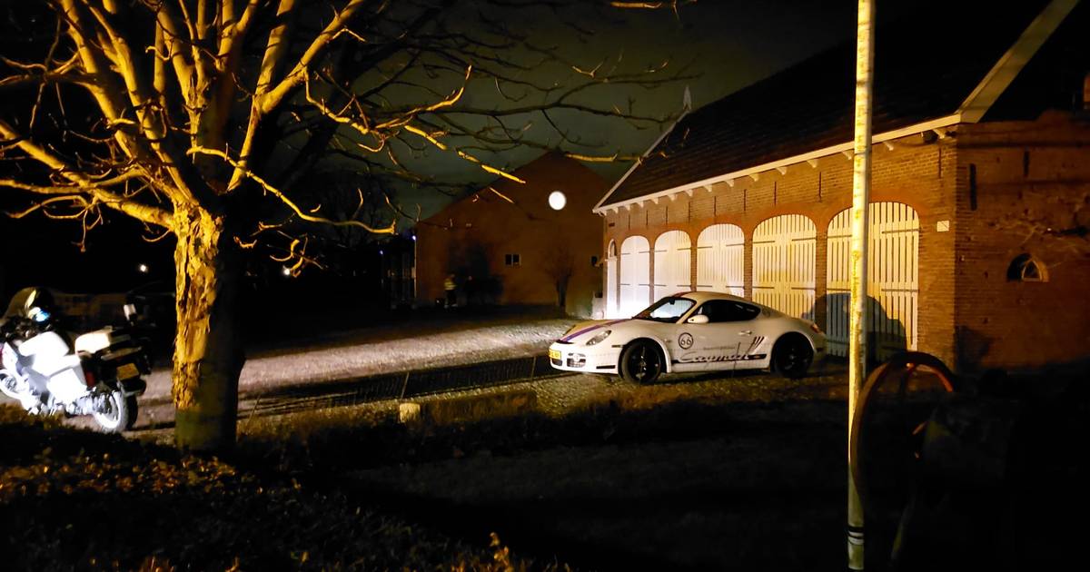 Gewonde bij steekpartij in Wemeldinge, 80-jarige verdachte aangehouden