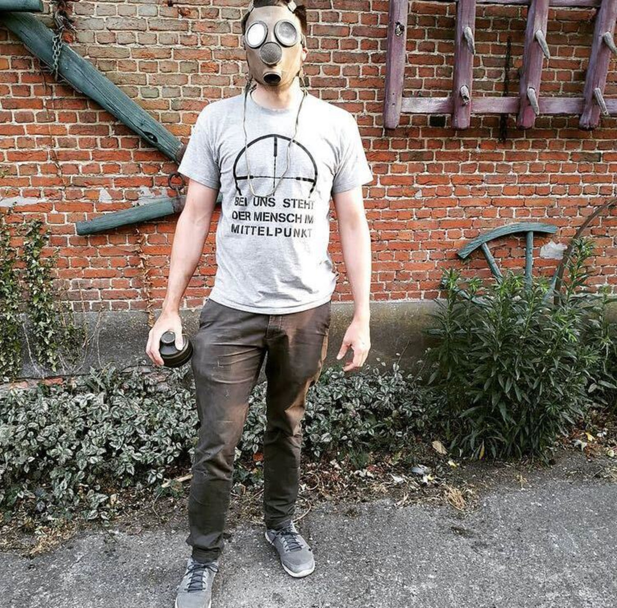 Goudhandelaar en extreemrechtse prepper: wie was Yannick V., die om het ...