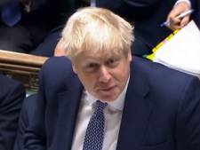 Boris Jonhson confirme sa présence à une fête pendant le confinement et présente ses excuses