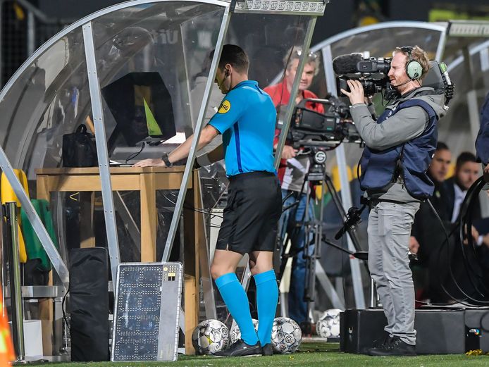 Waarom de KNVB-beker dit seizoen extra waardevol is - Voetbal International