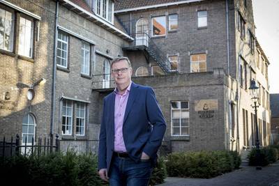 Fons Maathuis trekt zich tijdelijk terug uit gemeenteraad Dinkelland