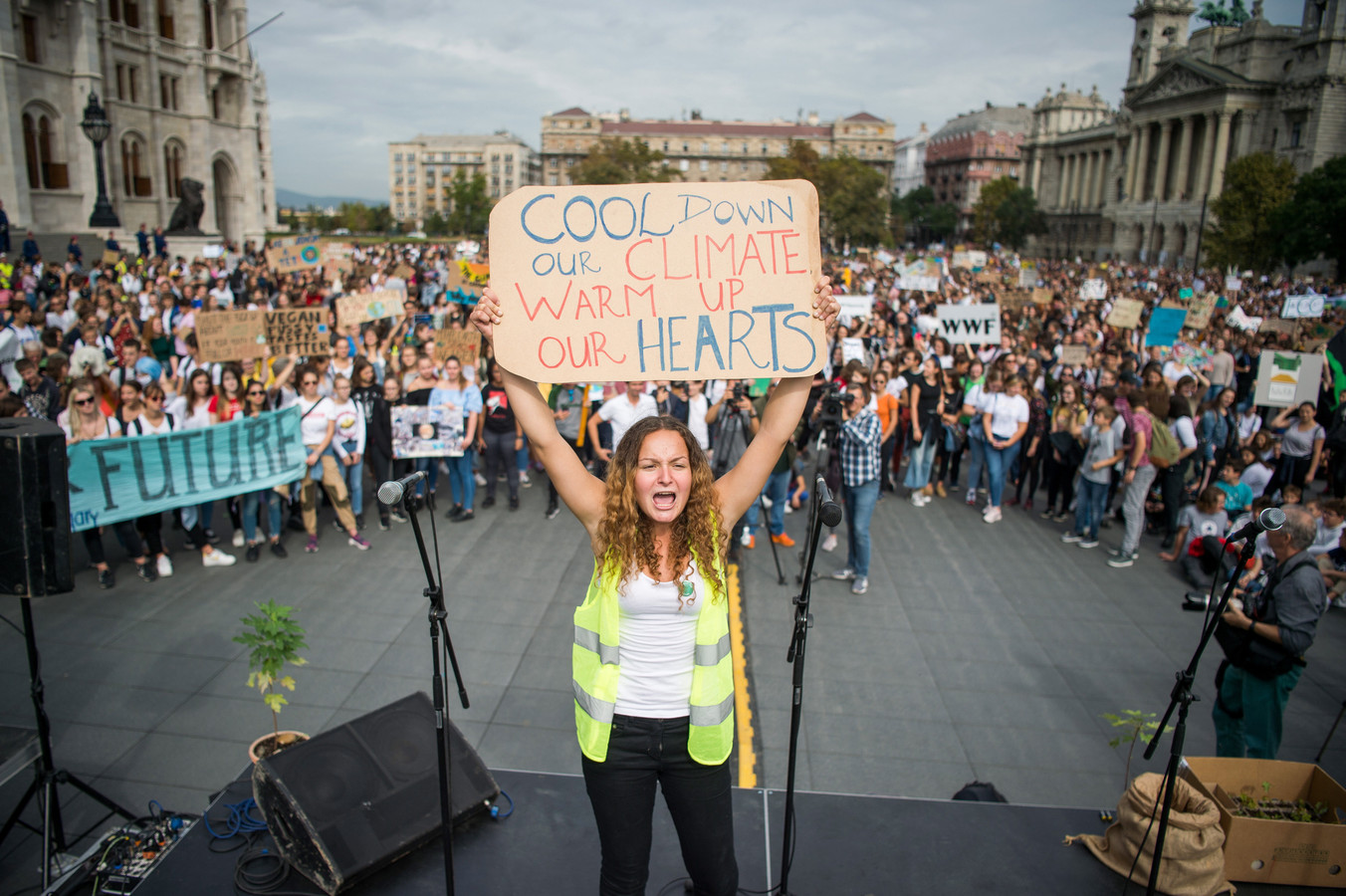 Klimaatstaking Brengt Opnieuw Wereldwijd Mensen Op De Been Foto Hln Be