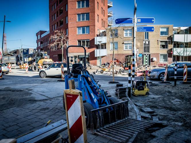 LEZERSBRIEVEN I ‘We mogen onze kleinkinderen niet meer zien’ I Breek geen parkeerplaatsen in centrum Helmond af I Loze vulling op ed.nl