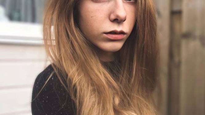 Fee (22) maakt taboes bespreekbaar op TikTok: 'Veel mensen zijn me dankbaar' 