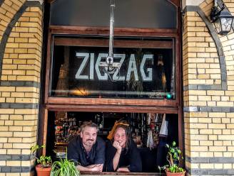 Laura (28) en Kristof (41) openen bruine kroeg Zigzag aan Spoor Noord: “Het is als grap begonnen”