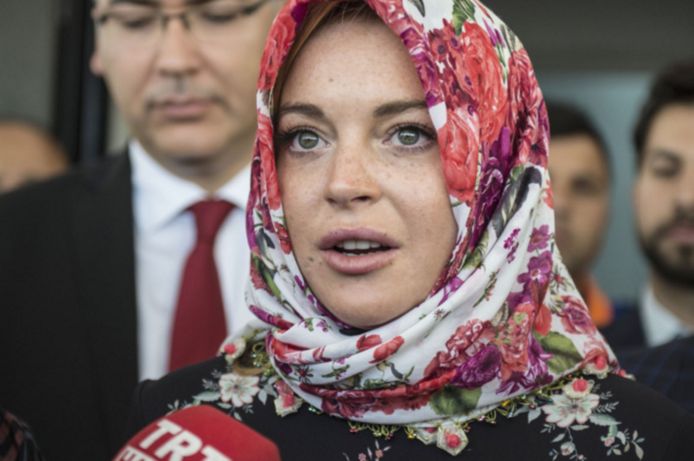 Lindsay Lohan reageert op hoofddoekjes-gate | | bndestem.nl