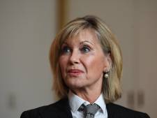 Zieke Olivia Newton-John: Ik ben er nog en het gaat goed