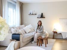 Binnenkijken! Sophie woont pal naast de Zwolse Peperbus: 'Aan het geluid moest ik wennen'