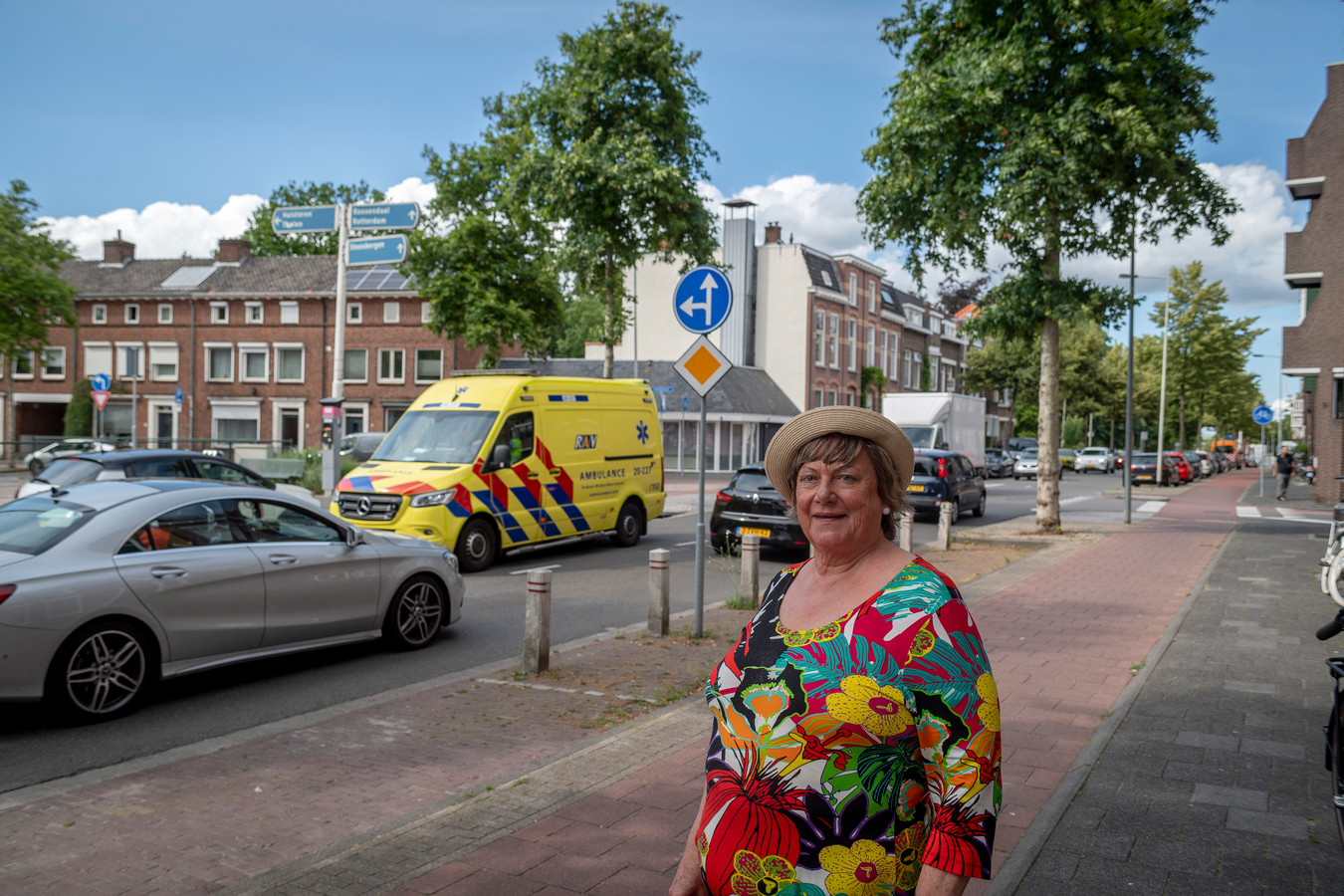 Bergenaren Zijn Hardrijdende knaapjes In Opvallende Auto s Kotsbeu 