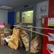 Bpost gesloten? Dan worden pakjes gewoon voor de deur gedumpt: ‘Na halfuurtje waren al heel wat dozen verdwenen’
