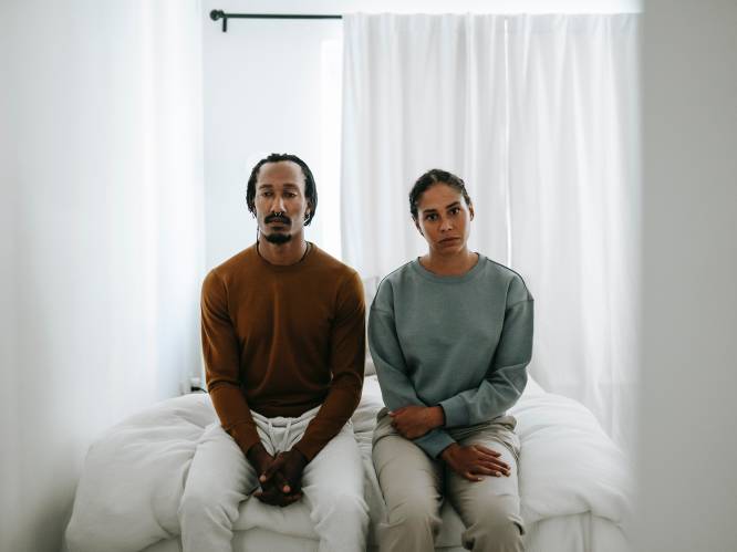 Hoe voorkom je dat ergernissen je relatie vergiftigen? 2 experts leggen uit: “Constante blootstelling aan elkaar onthult mindere kanten” 
