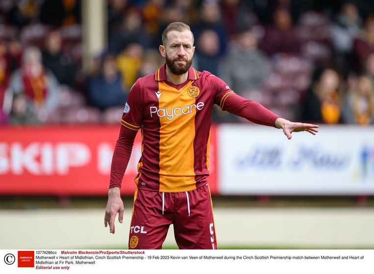 Kevin van Veen van Motherwell in de wedstrijd tegen Heart of Midlothian vorige maand. Beeld ANP