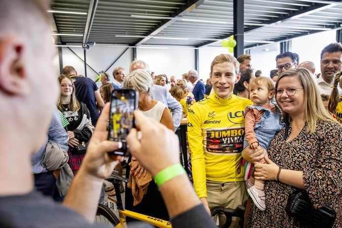 De Deen nam alle tijd voor foto's.