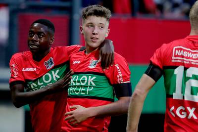 NEC pakt volle buit tegen Telstar