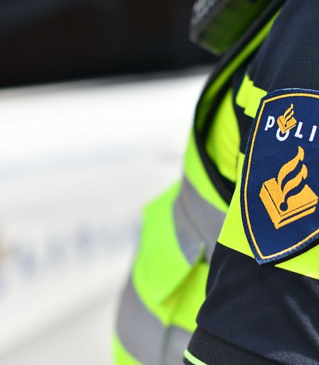 Roosendaler (19) aangehouden die met zijn auto man achtervolgde