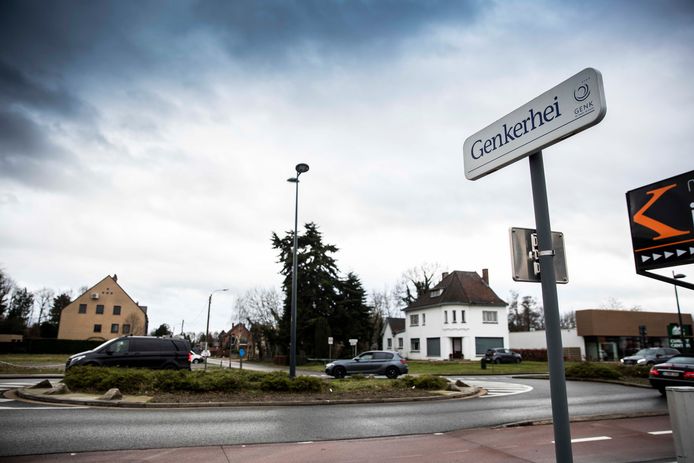 Aan het kruispunt Genkerhei-Hasseltweg komt onder meer een filter om minder verkeer te laten passeren.