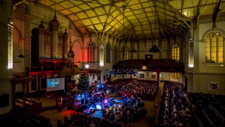Top 2000-kerkdienst voor Serious Request, afgelopen zondag in de Grote Kerk van Apeldoorn. Beeld anp