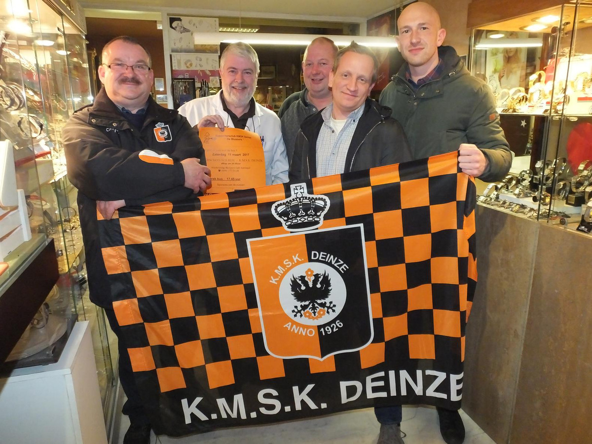 "Als twaalfde man voor Deinze" Foto hln.be