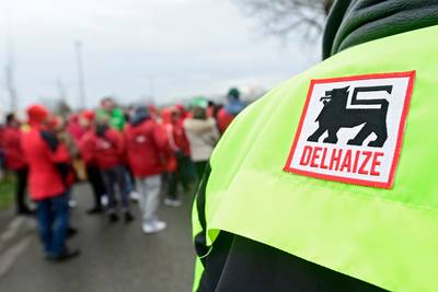 Le blocage du centre de distribution de Delhaize à Zellik levé après une menace d'arrestations