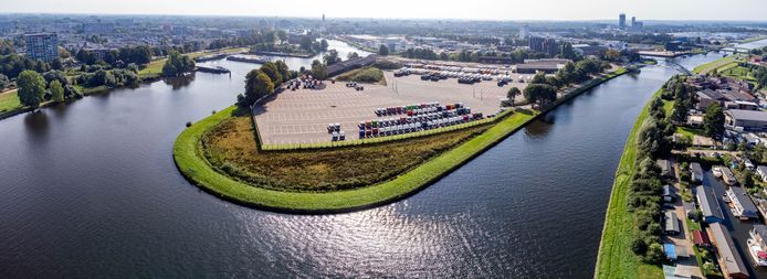 Is woningbouw mogelijk op de Kop van Voorst, waar Zwarte Water en Zwolle-IJsselkanaal elkaar vinden? Die vraag onderzocht de gemeente.