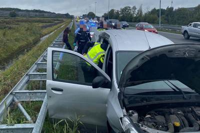Belg (19) rijdt onder invloed van drugs roekeloos over de snelweg; wilde achtervolging op A58