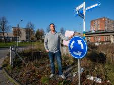 Zoetermeer wil af van rotondes vol onkruid