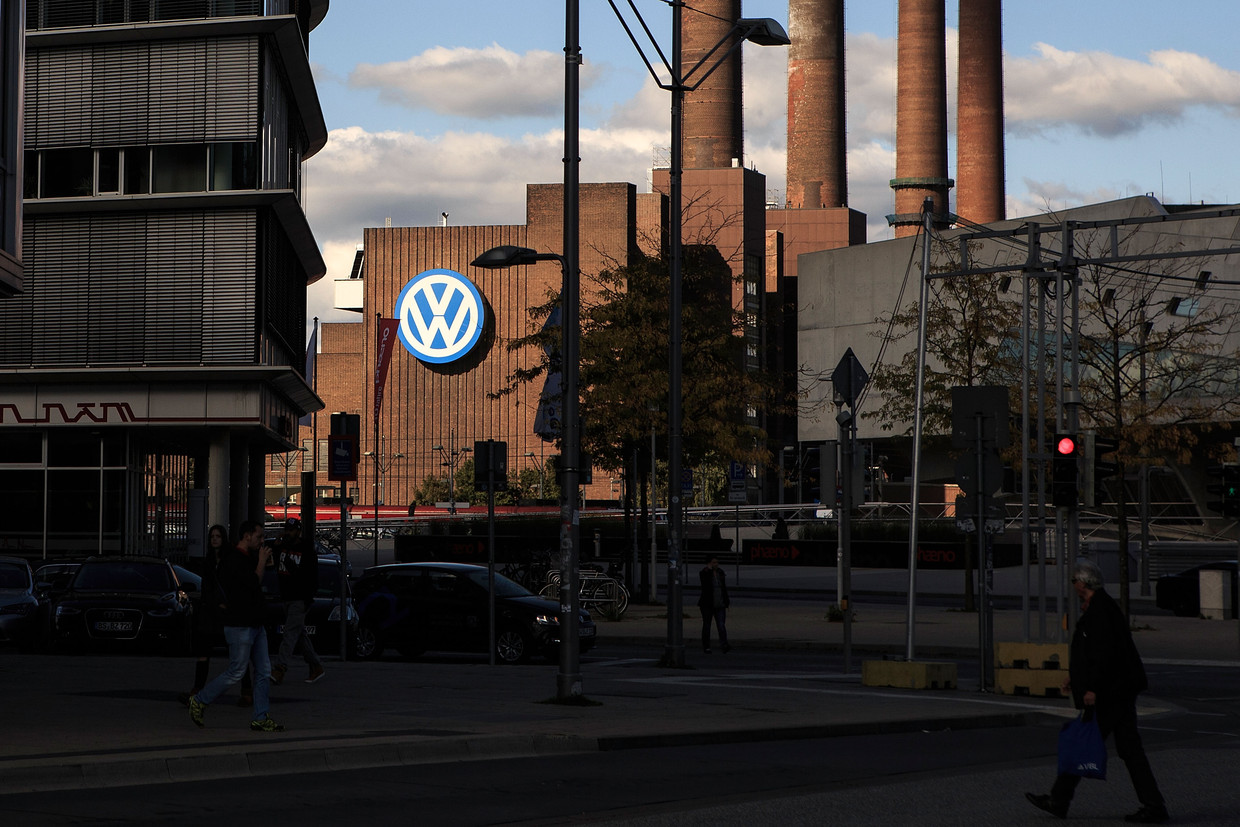 De fabriek van Volkswagen in Wolfsburg.  Beeld Getty Images