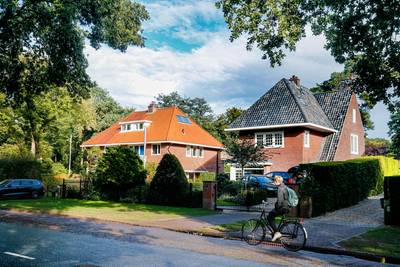 Hoe de inflatie doorsijpelt in dit villadorp: eerst isoleren, dan pas geld voor luxe kookeiland