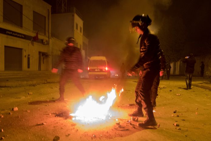 Protesten in de Tunesische stad Terbourba, ten zuiden van de hoofdstad Tunis.