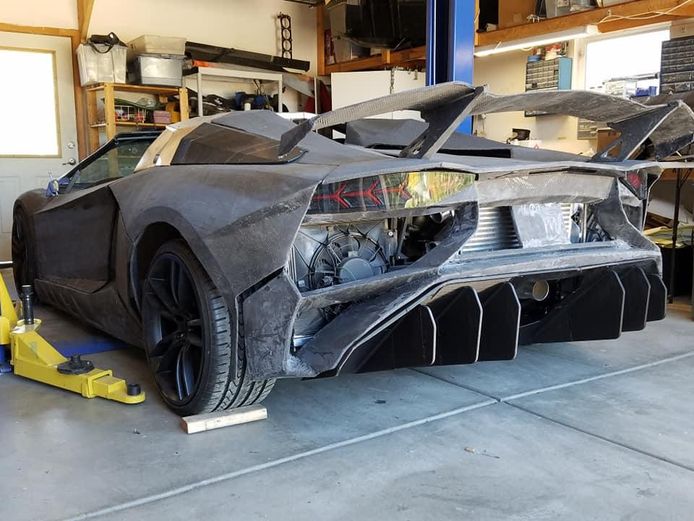 Vader en zoon die Lamborghini uit 3D-printer maakten krijgen écht