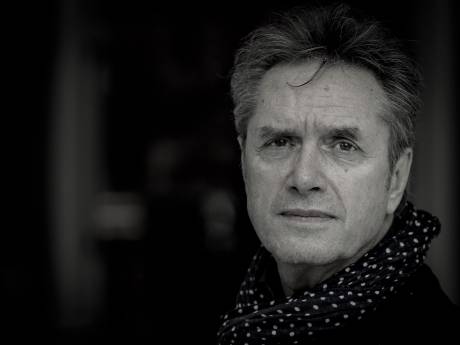 Zanger en componist Henny Vrienten (73) overleden