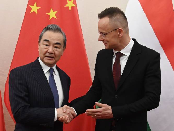 China en Hongarije willen samen "vrede bewerkstelligen voor Oekraïne"