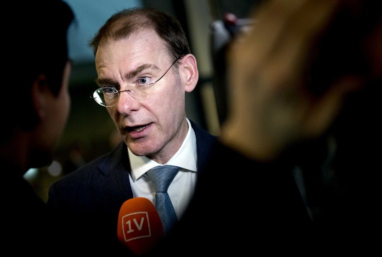 Menno Snel, staatssecretaris van Financiën, in de wandelgangen van de Tweede Kamer.  Beeld ANP - Koen van Weel