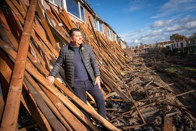 Zo wordt een complete wijk in Gendt gesloopt: ‘We hebben de sokken erin’