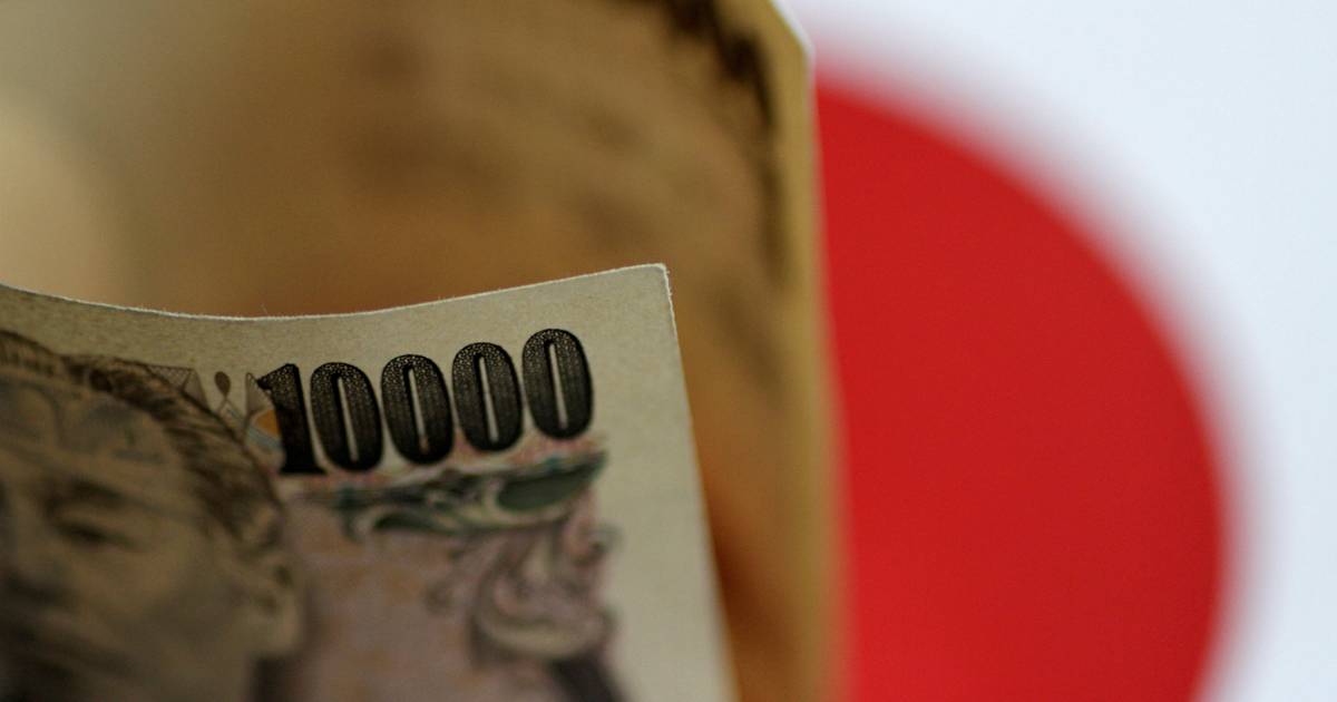 Japan steps in to support yen decline for the first time since 1998 |  Economy