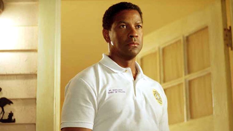 Denzel Washington in Out of Time by Carl Franklin.  Picture 