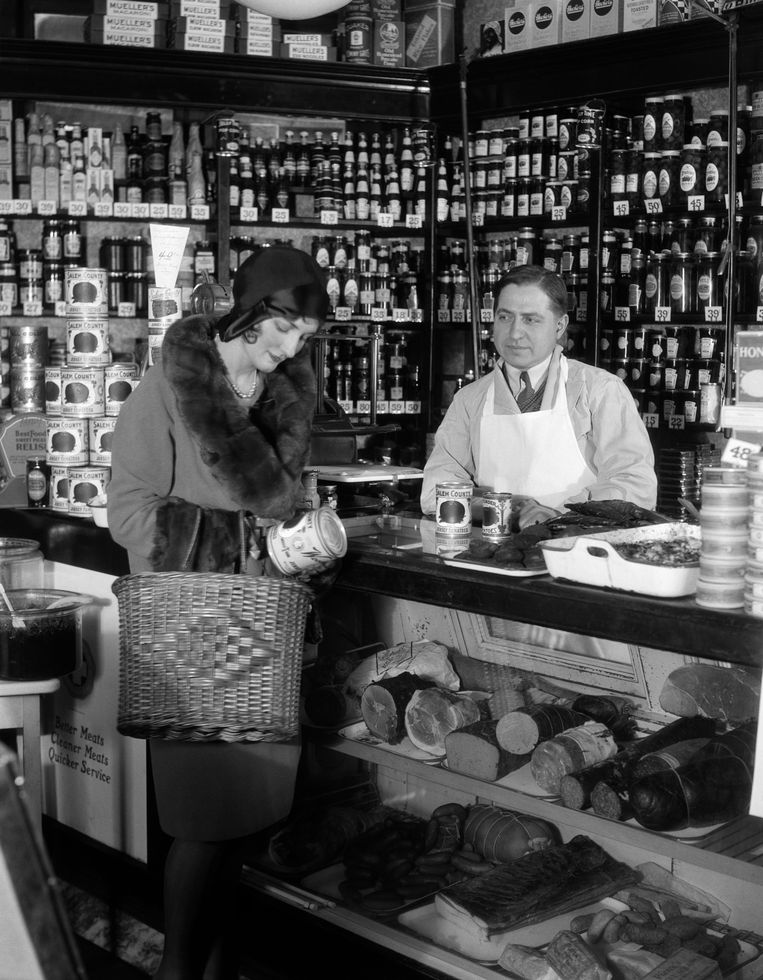 De ‘supermarkt’ van honderd jaar geleden. Beeld Getty