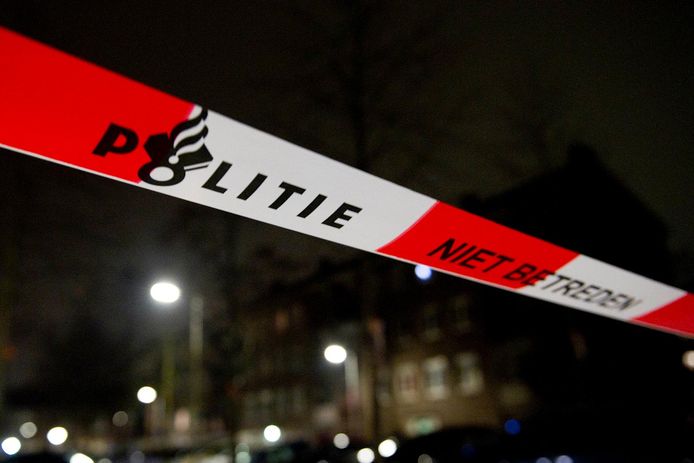 Foto ter illustratie: De politie verrichtte na de schietpartij onderzoek.