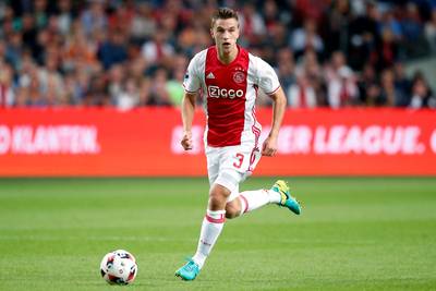 Veltman nieuwe aanvoerder Ajax