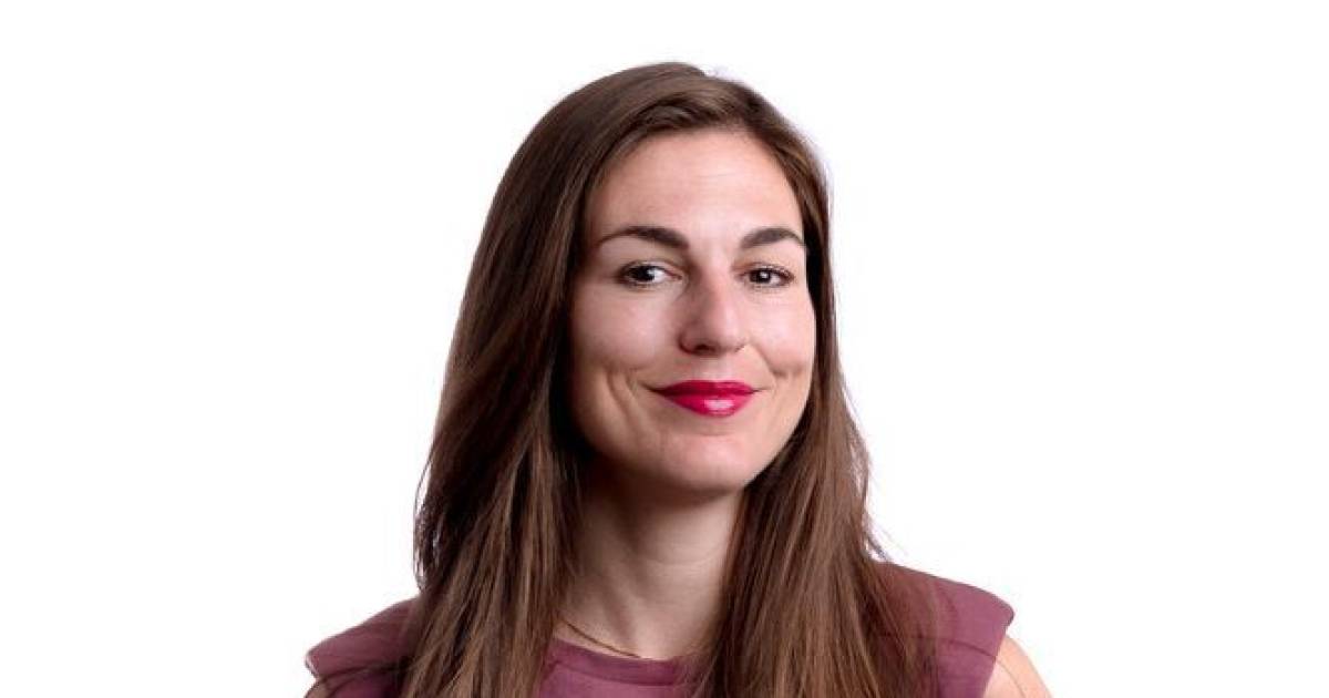 Oma wil nog steeds drie zoenen geven Rotterdam AD.nl