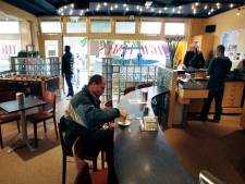 Weer sluit Eindhoven coffeeshop voor maanden: ‘Gemeente moet eens ophouden met dit gejank’